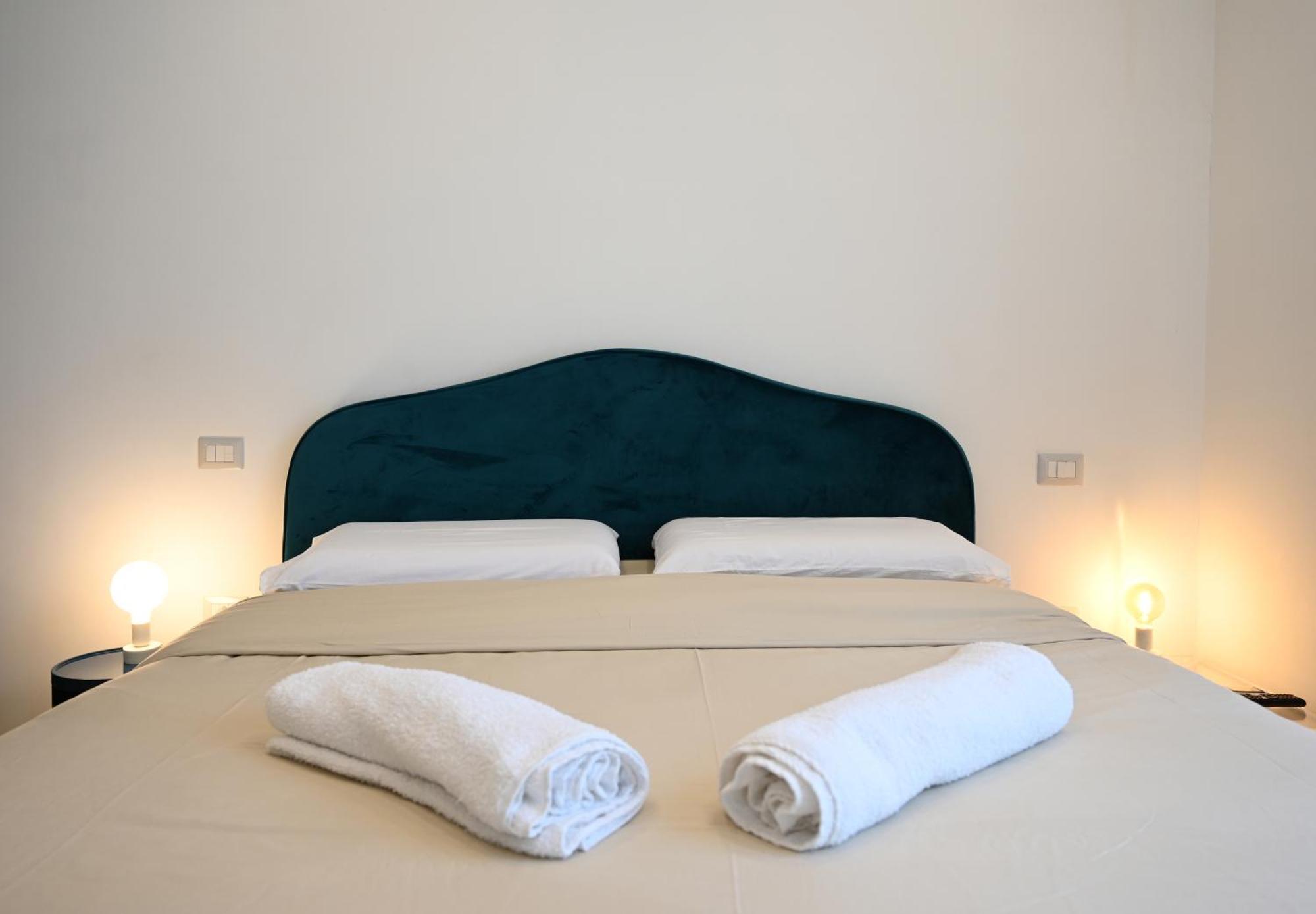 Qhouse Daire Napoli Dış mekan fotoğraf